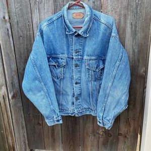 Vintage Levi’s denim jacket